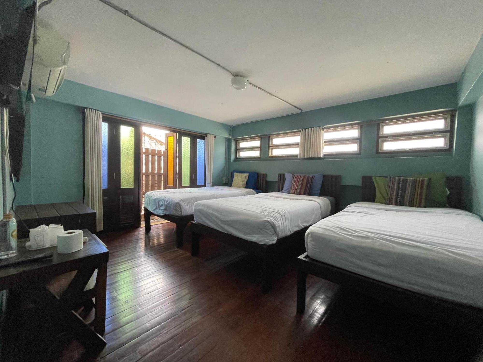 Micasa Hotell Chiang Mai Exteriör bild
